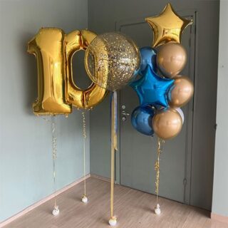 Композиция шаров с цифрой 10, баблс и звездами