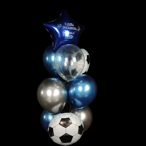 композиция шаров в футбольном стиле с синей звездой