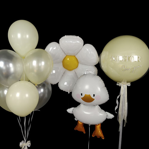 композиция шаров баблс с утенком и ромашкой