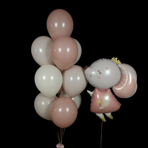 композиция шаров с мышкой в пудровых оттенках