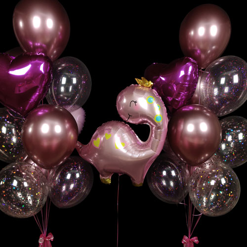 композиция шаров с динозавриком и сердцами