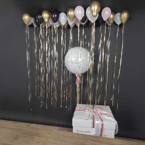 коробка сюрприз с шарами и баблс в черно золото розовой гамме