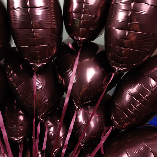 шары под потолок сердца вишневые